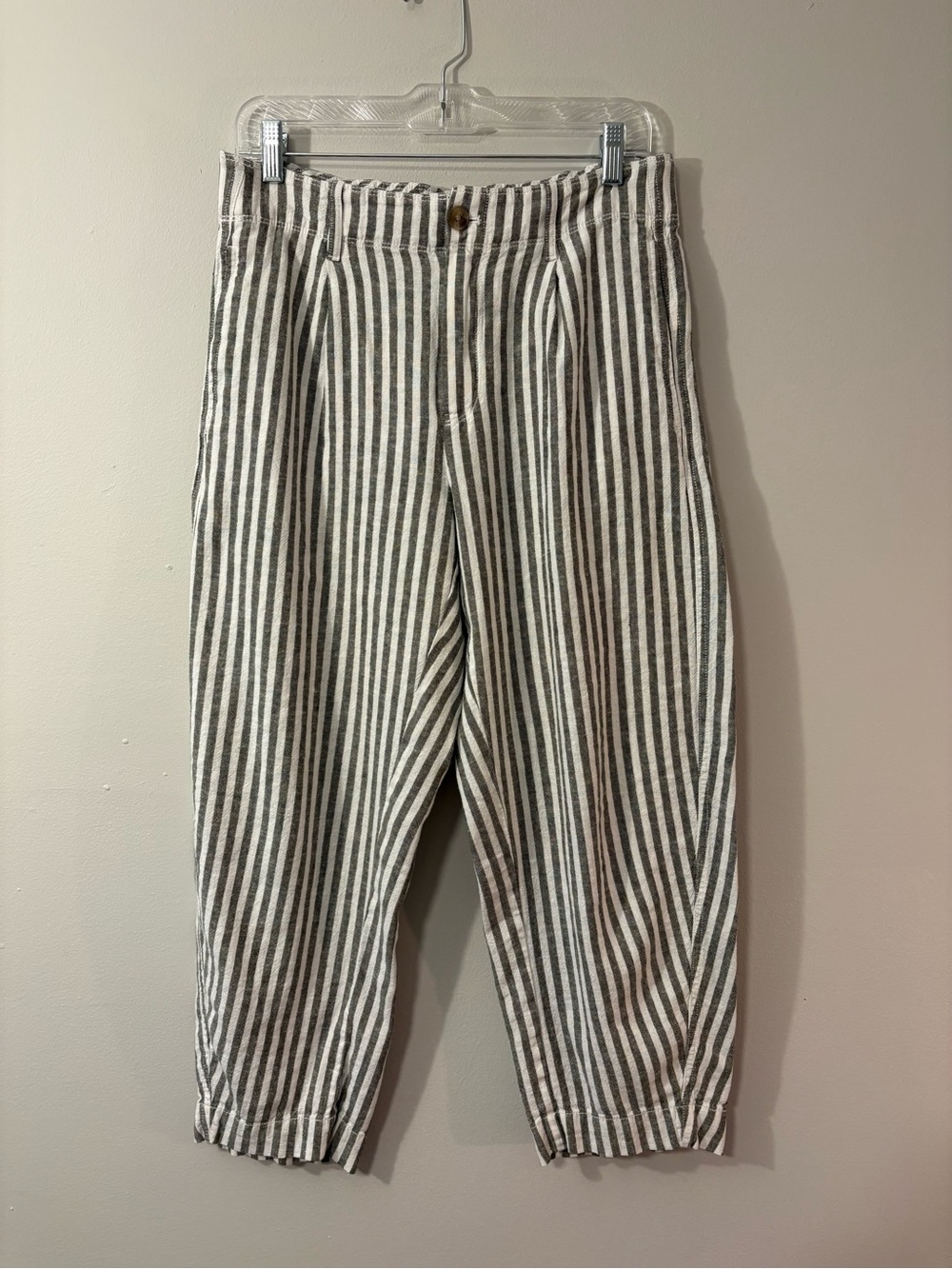 Gap Striped Linen Pleated Ankle Pants — Size S 🖤